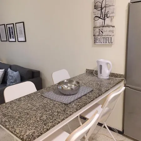 Rosyshome102 Апартаменты Весиндарио